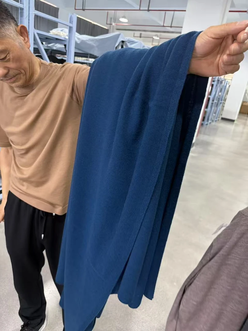 匠心织造100%澳毛粗纺薄款夏凉被子25028