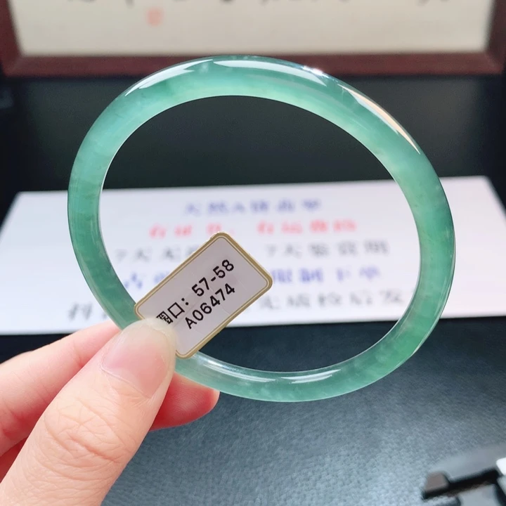 翡翠未镶嵌手镯翡翠手镯29