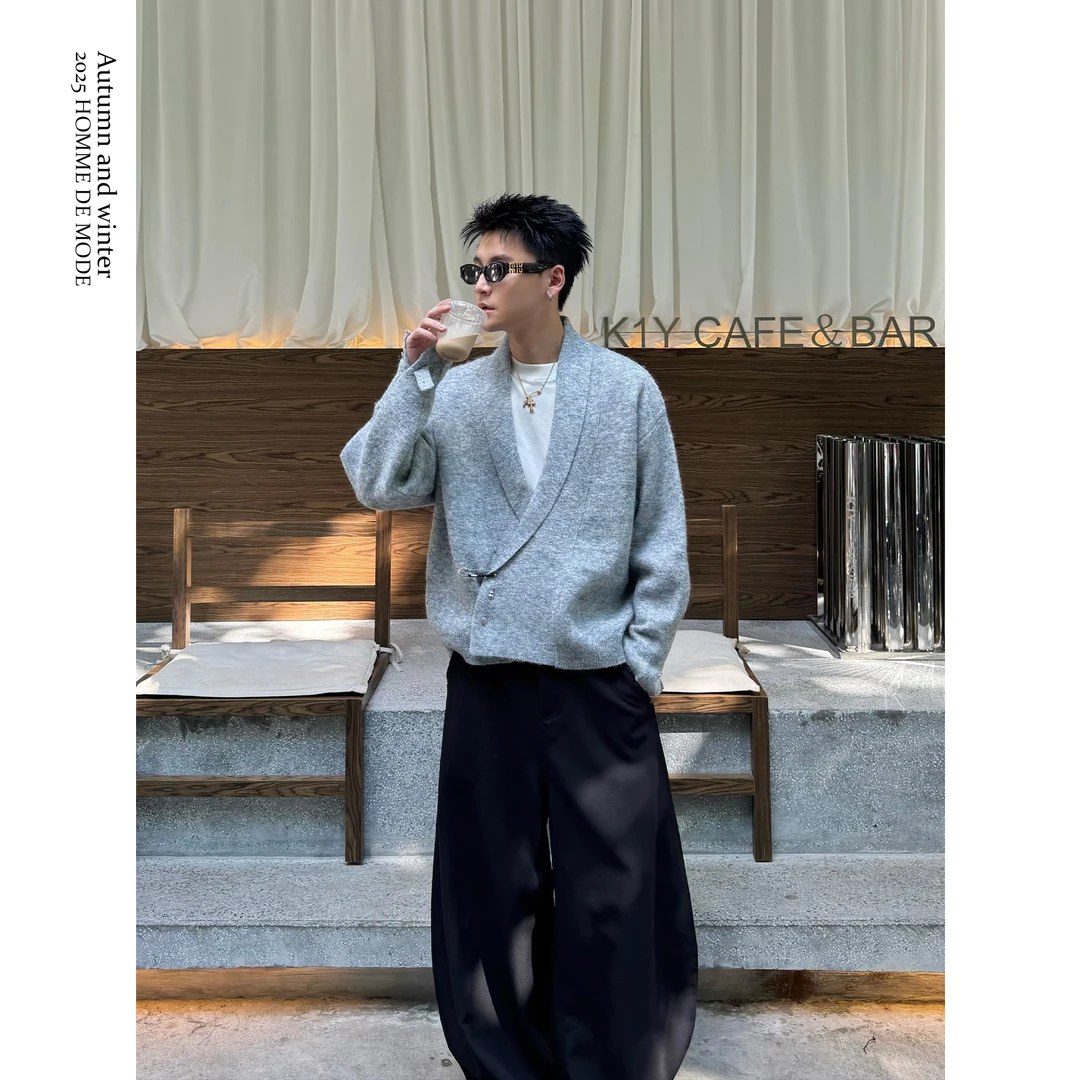 HOMME DE MODE ‘老钱的弧度‘ 手工串珠 美利奴羊毛混纺青果领毛衣