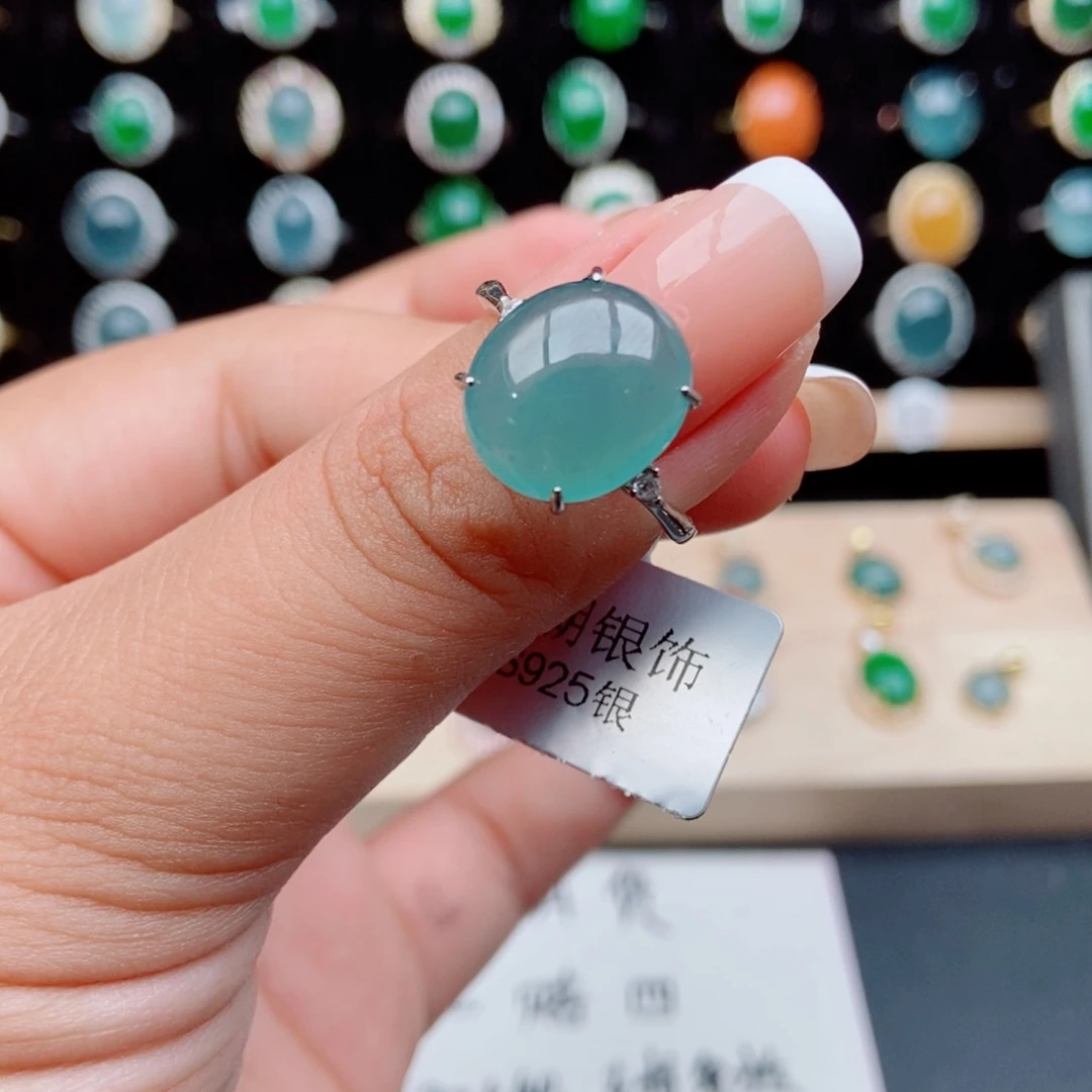 翡翠银S925镶嵌戒指打灯能看到棉点
