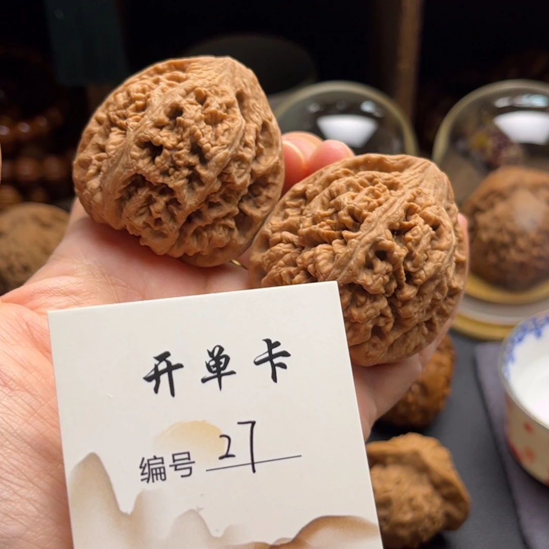 黑***巴吊坠桃核文玩核桃把玩核桃