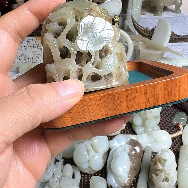 高***冷瓷片新号开播瓷盘一件