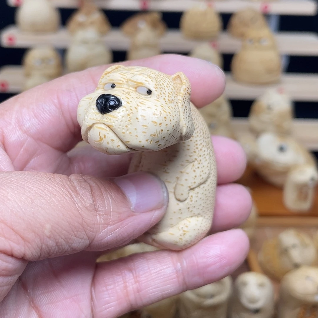 二***人竹竹根雕细狗手把件