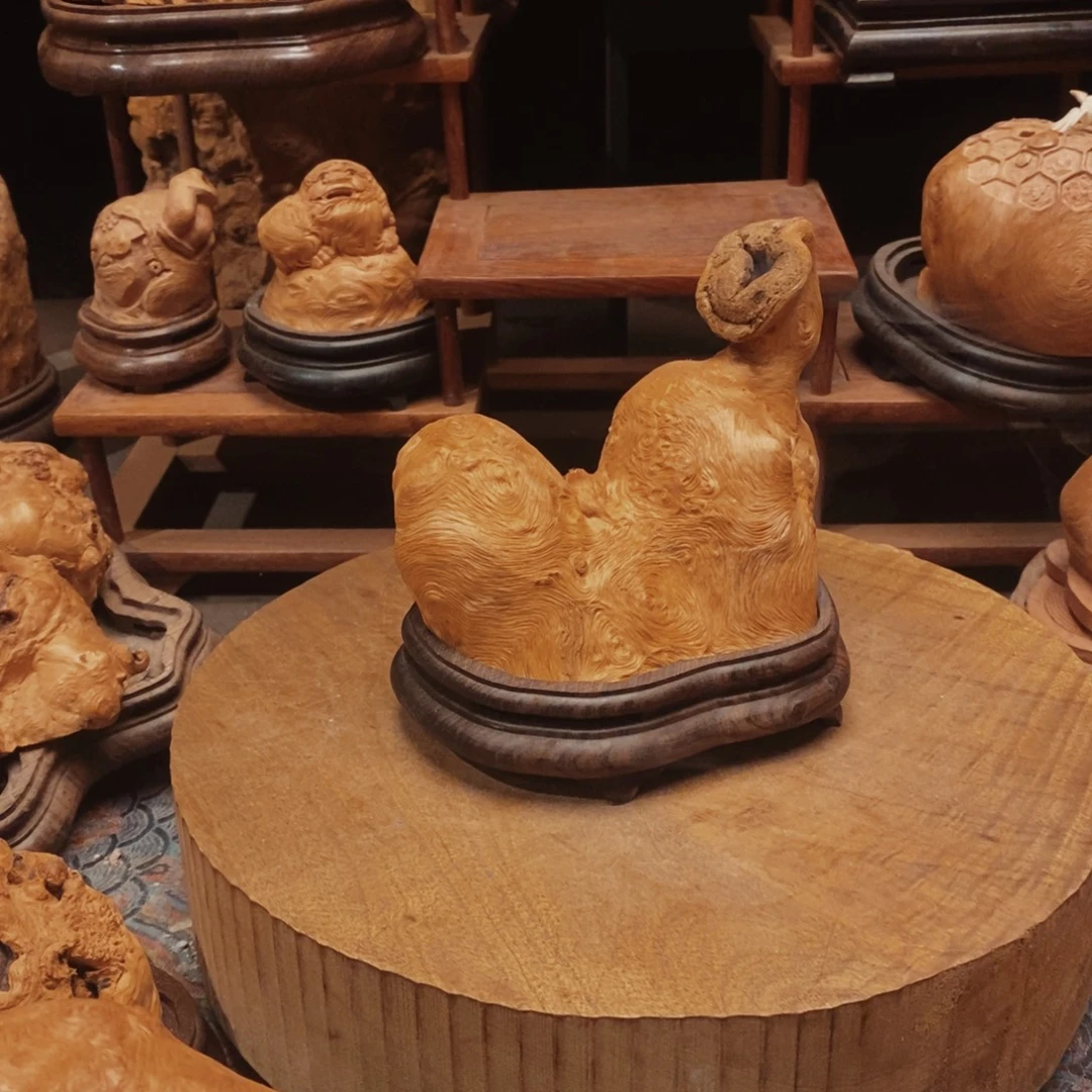 雾***景荔枝木随形香炉一个