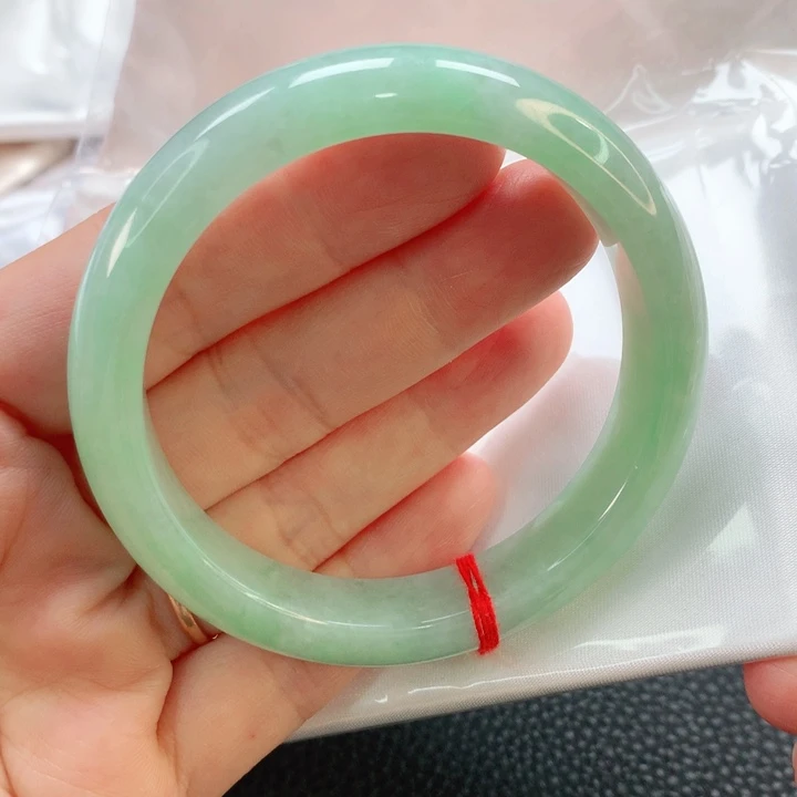 翡翠手镯未镶嵌56正