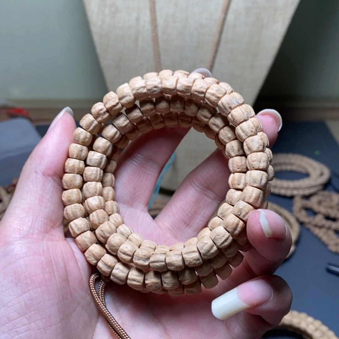 柏香籽/百香籽吊坠7.5左右黄皮直切