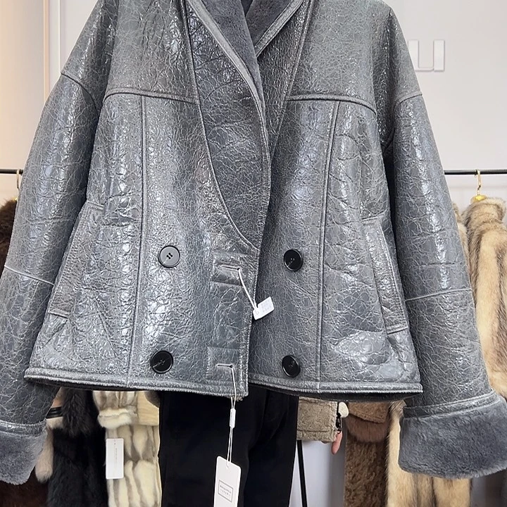 恒玖新款女装外套810