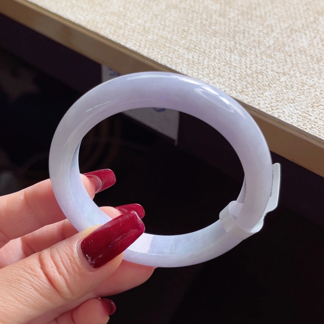 翡翠手镯未镶嵌手镯