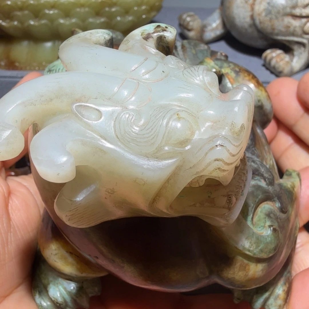 飞***哥和田玉未镶嵌挂件
