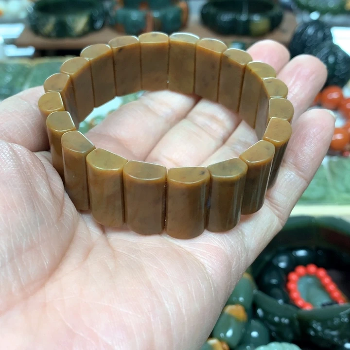 和田玉未镶嵌珠宝奇石周*