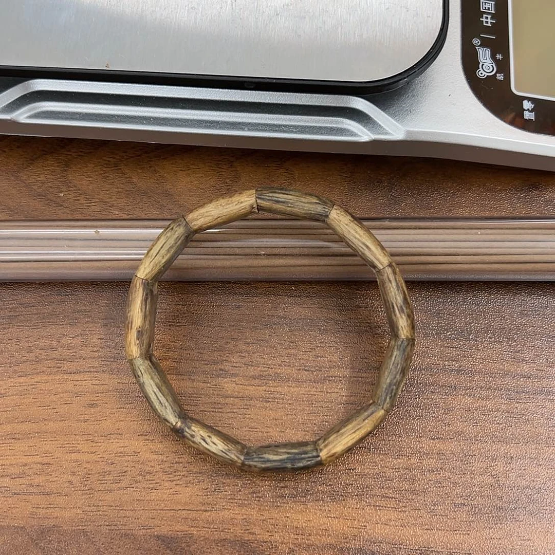 沉香香囊沉香沉香海南绿棋1.1手镯多样性发一7