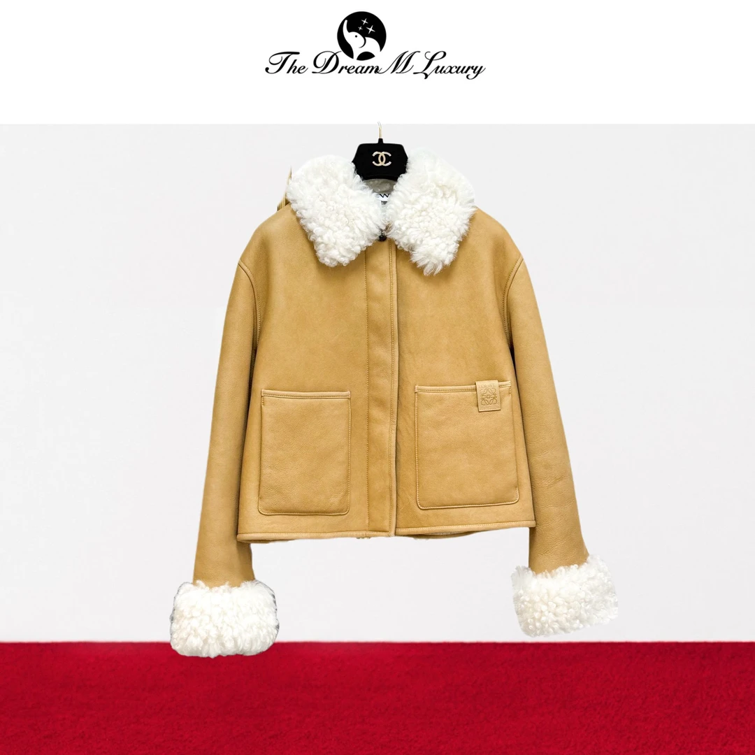 99新 LOEWE/罗意威 36码棕色皮毛一体翻领长袖外套