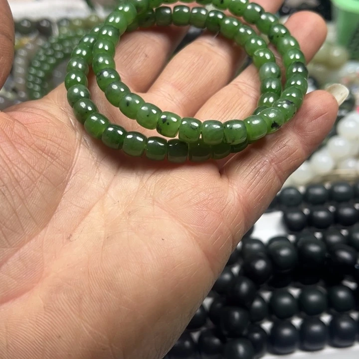 和田玉（糖玉）未镶嵌手链