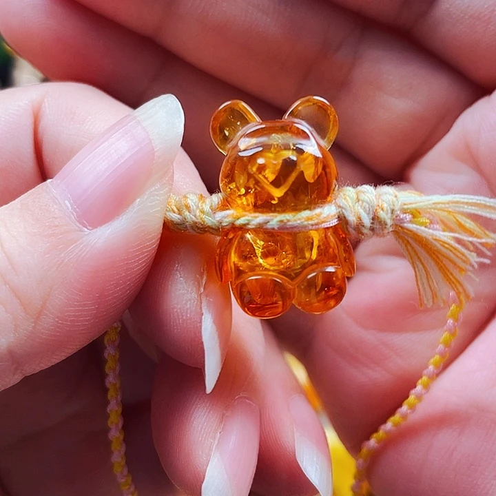 琥珀未镶嵌裸石吊坠