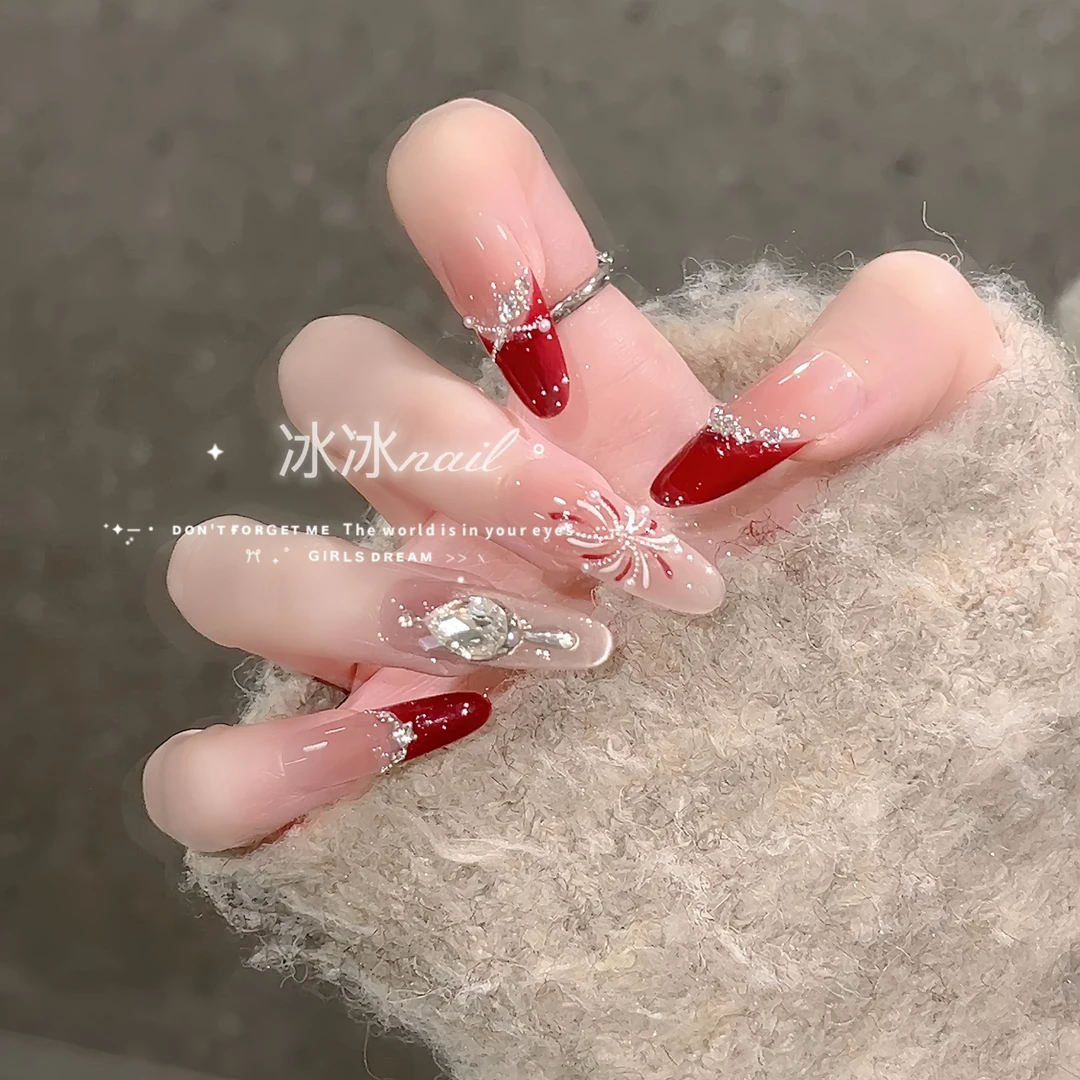 【灯红焰火】波点新款氛围感烟火爆闪红色猫眼法式高级穿戴美甲