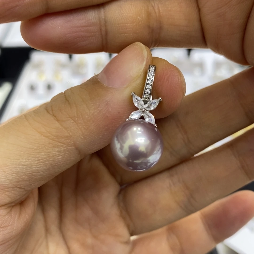 淡水珍珠银S925镶嵌吊坠(不含链)11.7