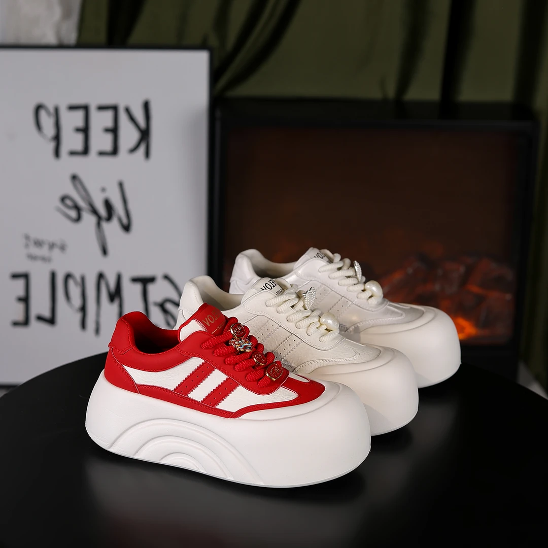 【RIELOV●甜心】2025新款厚底增高6cm百搭女休闲鞋板鞋小白鞋 0923