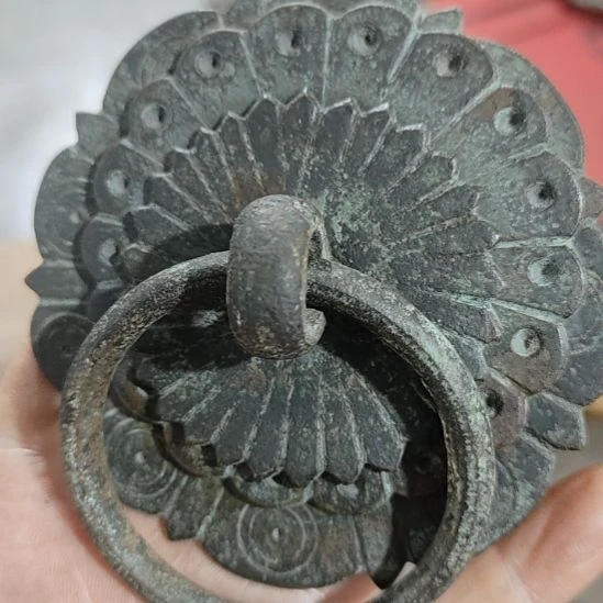 近***o厚款农村收上来的老物件