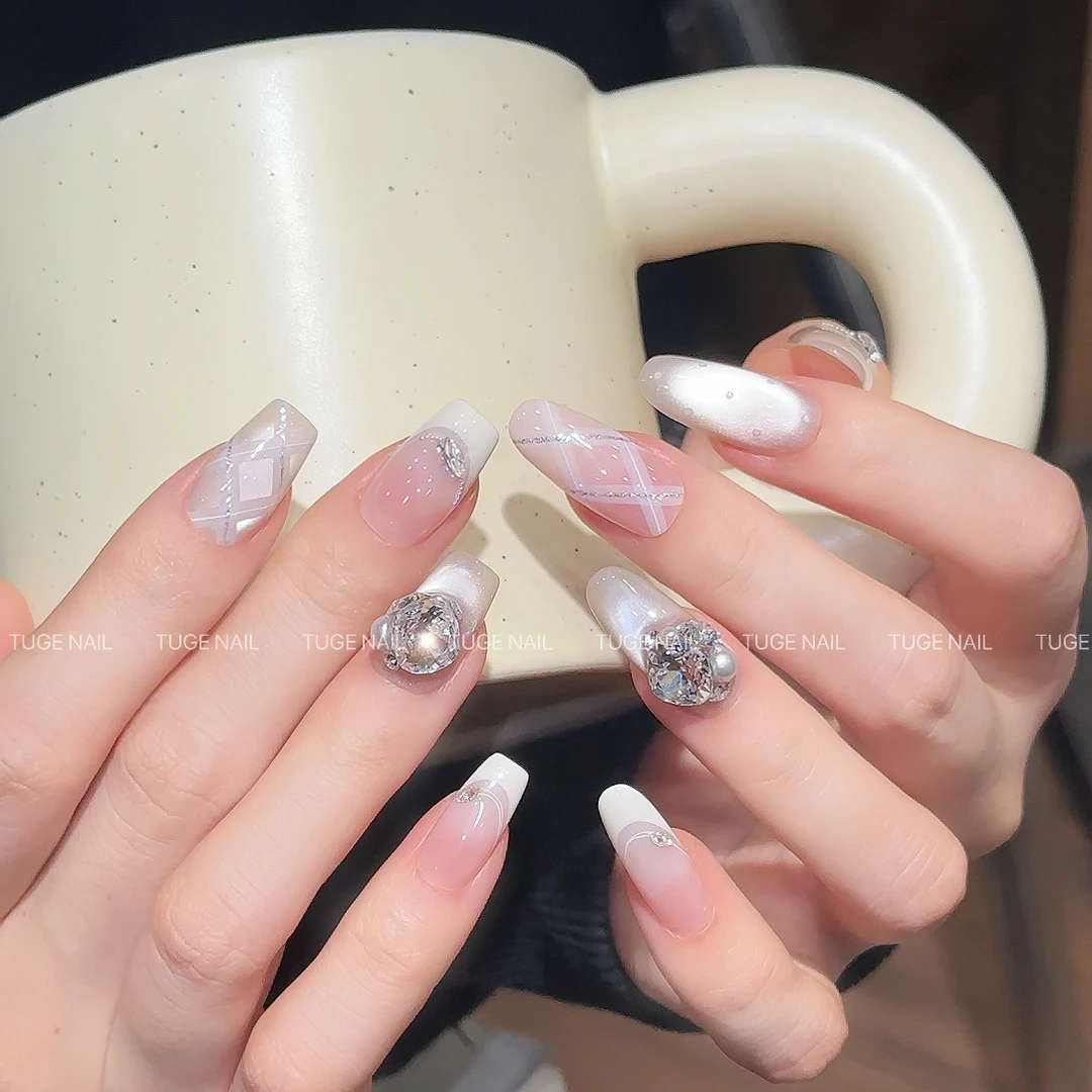 TugeNail "可可小姐”【施家高定】显白裸色法式钻球猫眼TGJ826