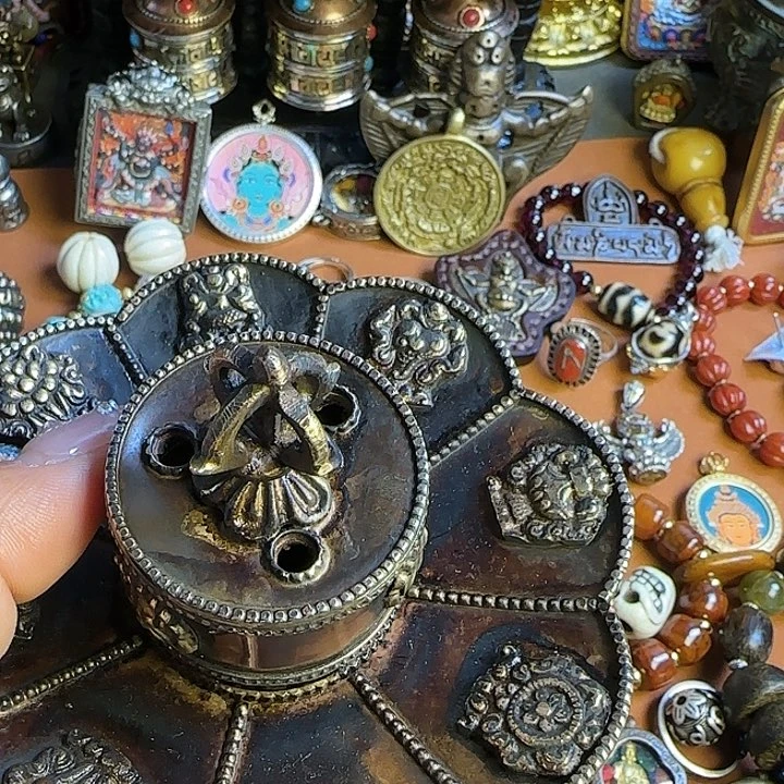 泥塑孤****！谢谢，扎西德勒