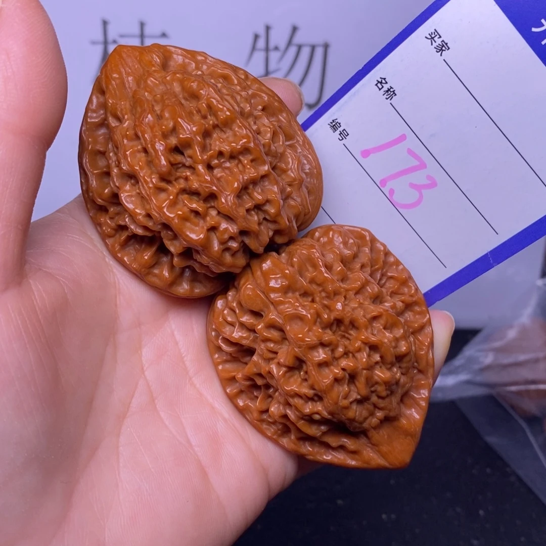 文玩核桃把件173/47官帽