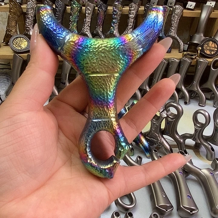 @***哥巴马克弓批炫彩烤色顶卡弹弓