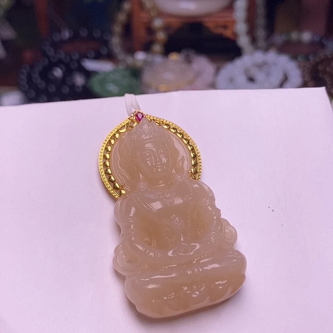 和田玉未镶嵌颈饰藕粉老矿料红粉金镶蛋面