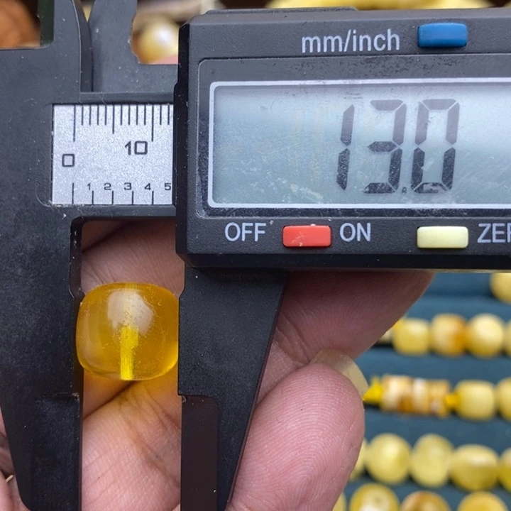 琥珀未镶嵌裸石35号13*12