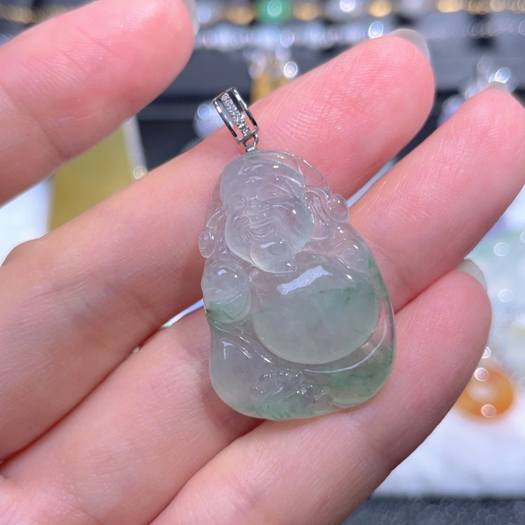 翡翠18K金镶嵌颈饰翡翠