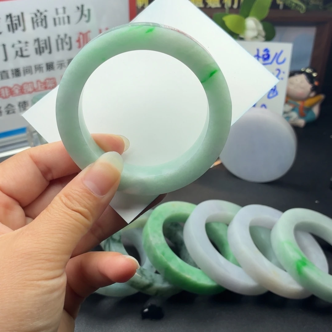 ****c未镶嵌手镯定制翡翠
