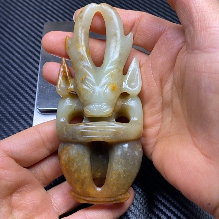 和田玉挂件未镶嵌老*