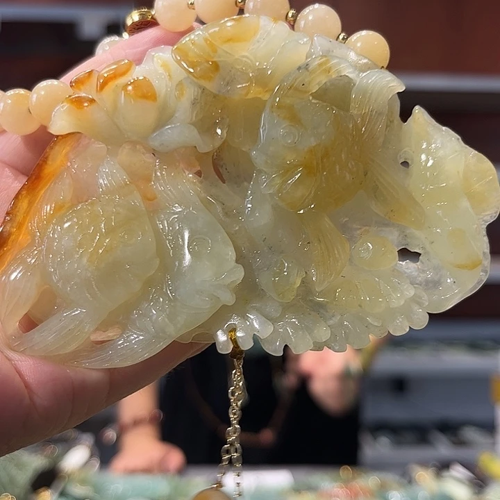 岫玉未镶嵌毛衣链