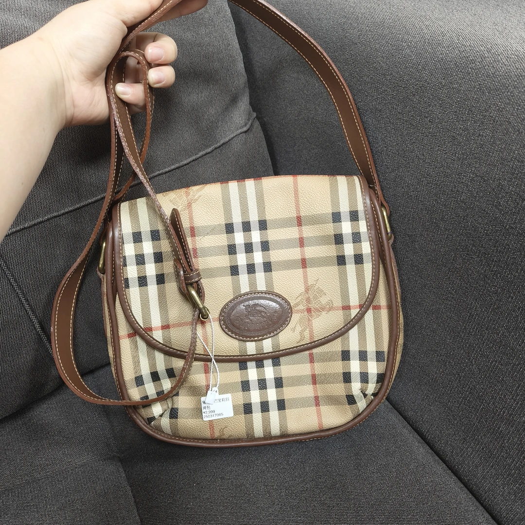 90新 BURBERRY/博柏利 兔兔奢 G专属/博柏利斜挎包/250317065
