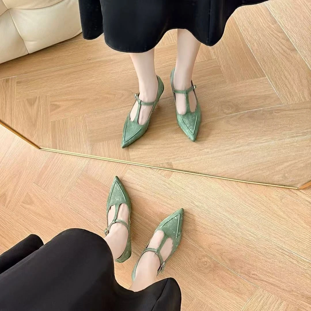 新款真皮复古风法式高级尖头细跟玛丽珍单鞋9016