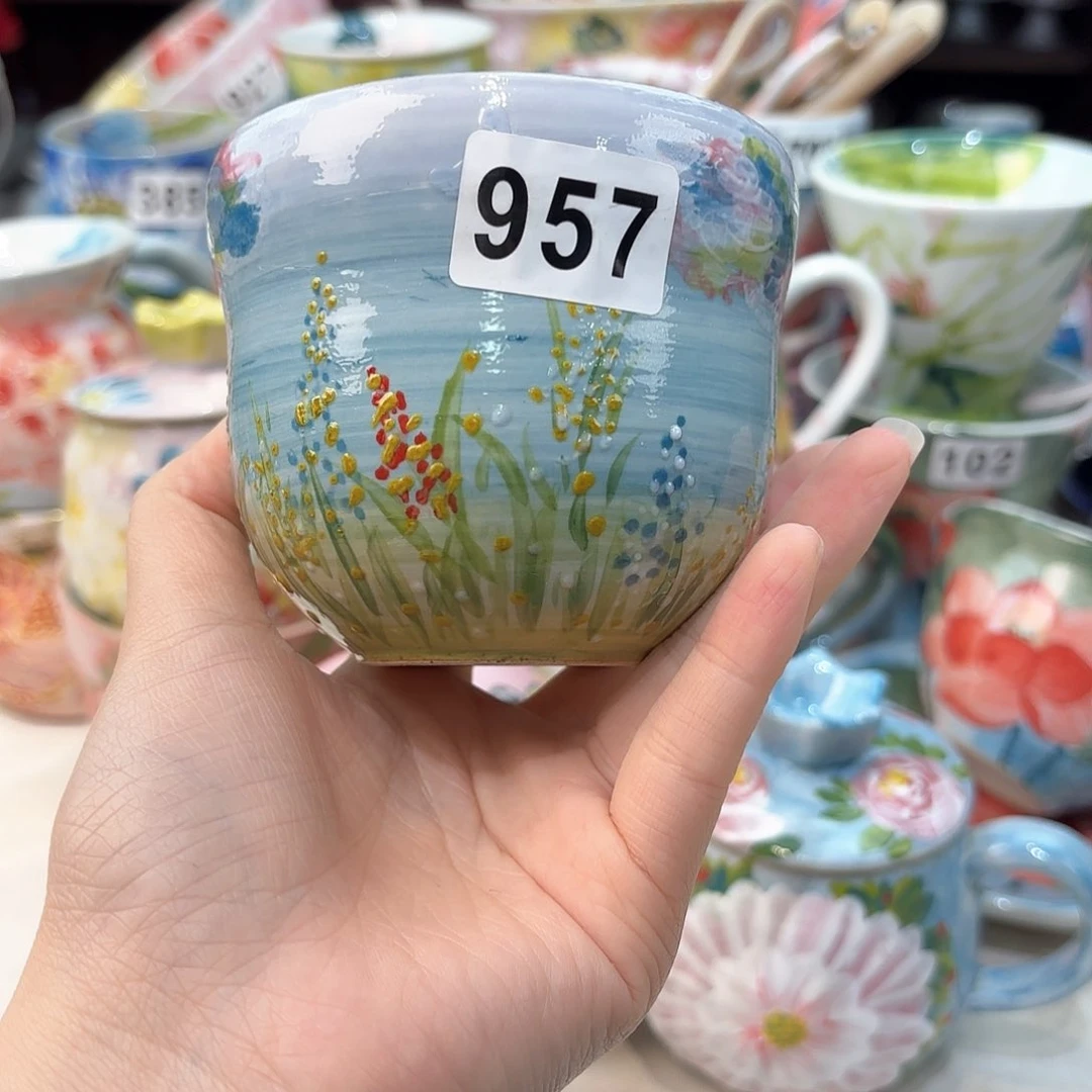 瓷片兔兔好可爱呀