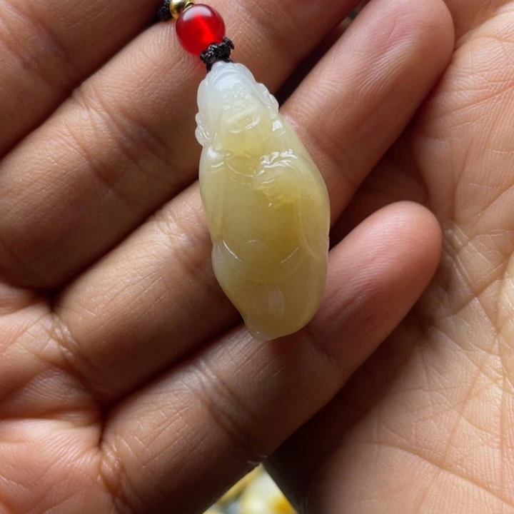 和田玉未镶嵌珠宝半成品