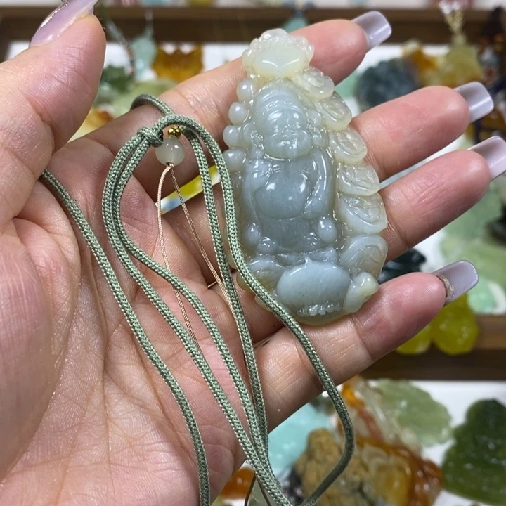 蛇纹石玉未镶嵌吊坠