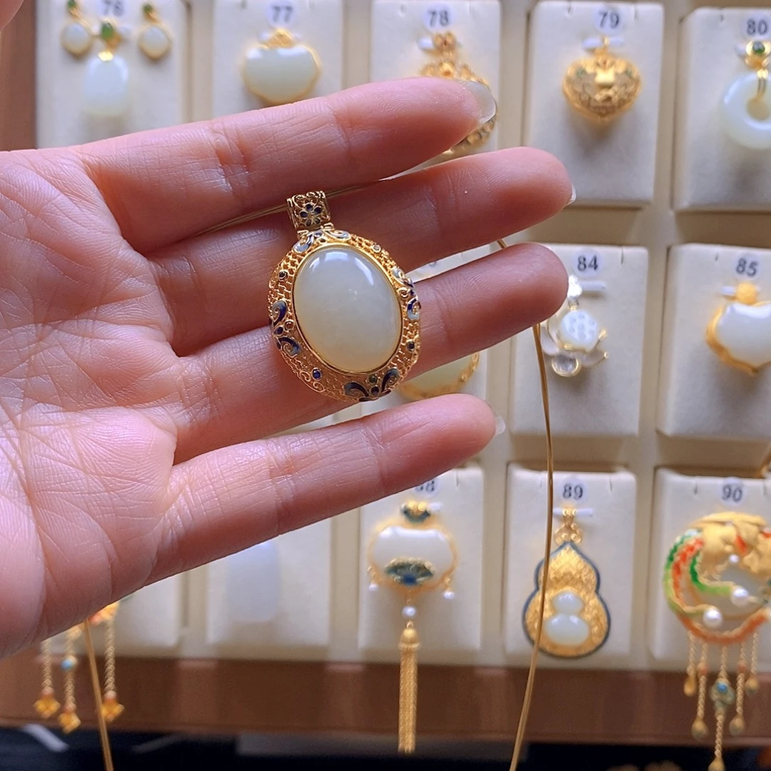 和田玉银S925镶嵌颈饰