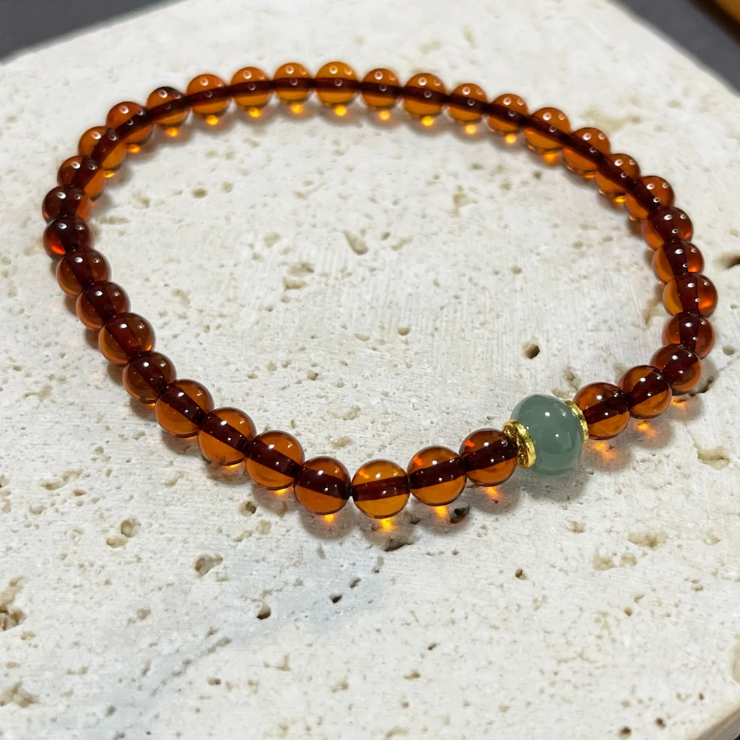 AIZIRANN｜小点位红血珀手串04