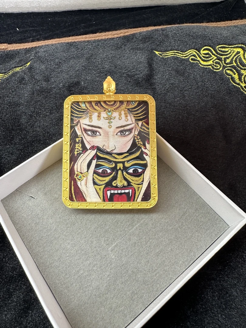 文创半手绘描金扎基拉姆合金壳前世今生护身符唐卡，联系客服选图