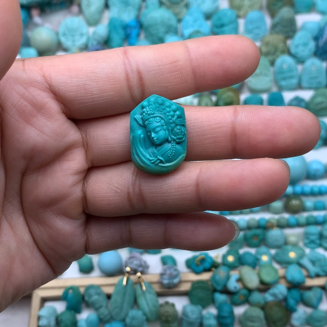 未镶嵌绿松石珠宝奇石