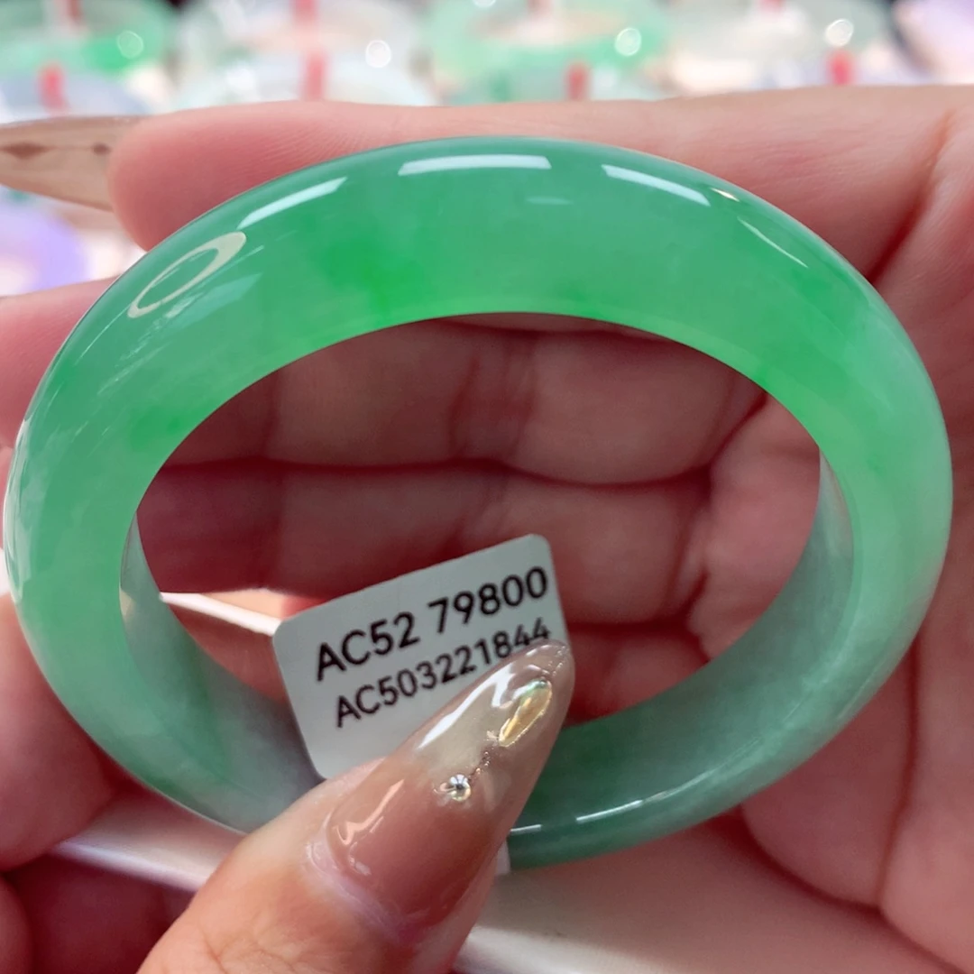 未镶嵌手镯翡翠小*?推荐11