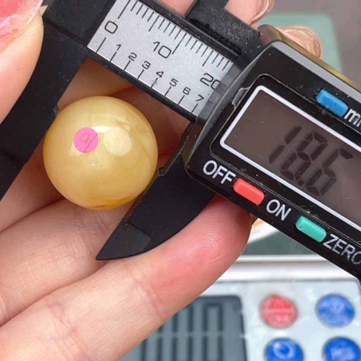 琥珀裸石未镶嵌微瑕968