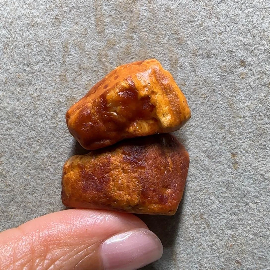 未镶嵌定制琥珀嗨**氦专拍