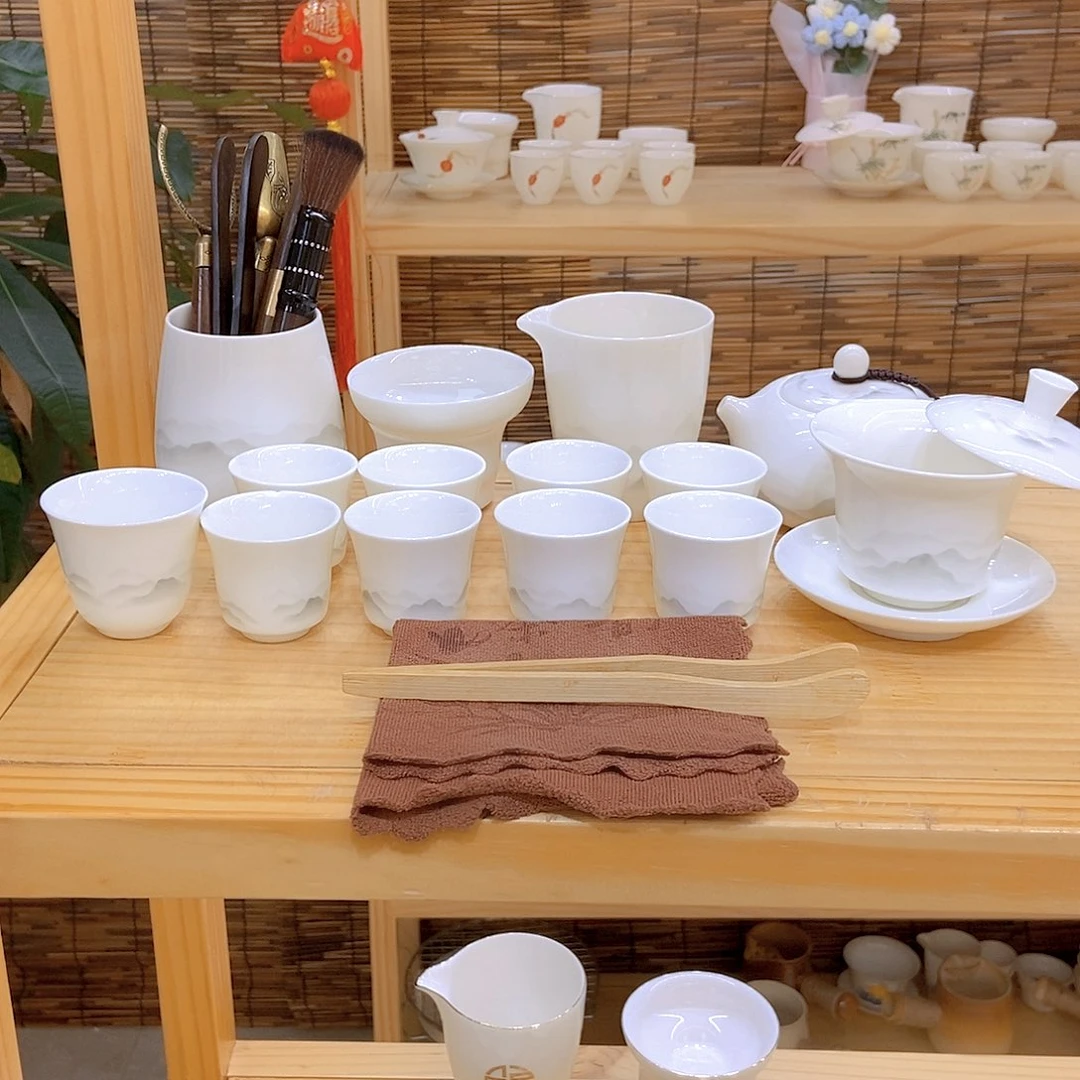 羊脂玉瓷茶具套装