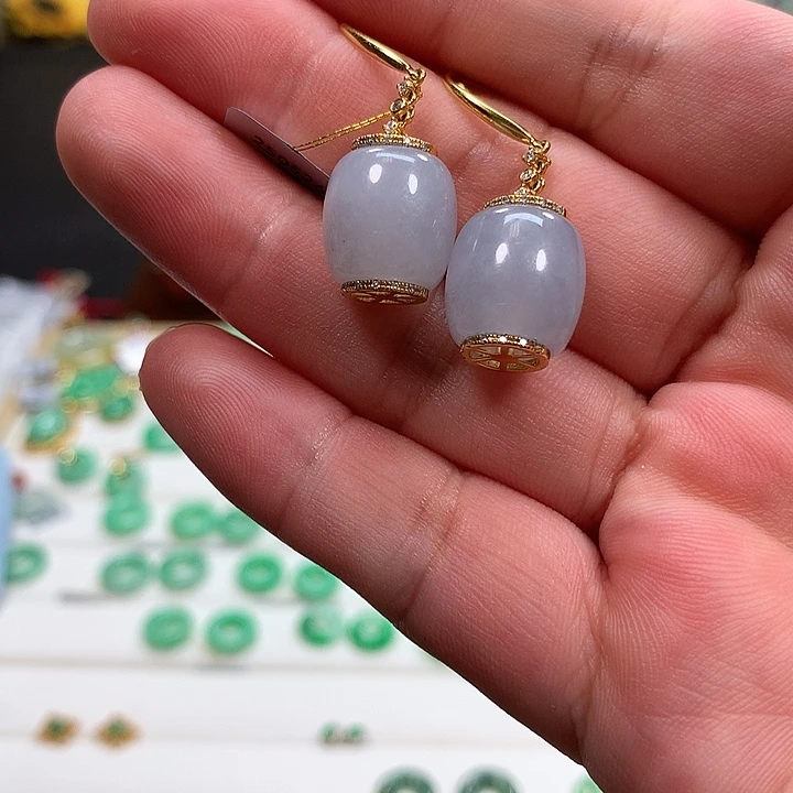 翡翠18K金镶嵌耳饰天然翡翠