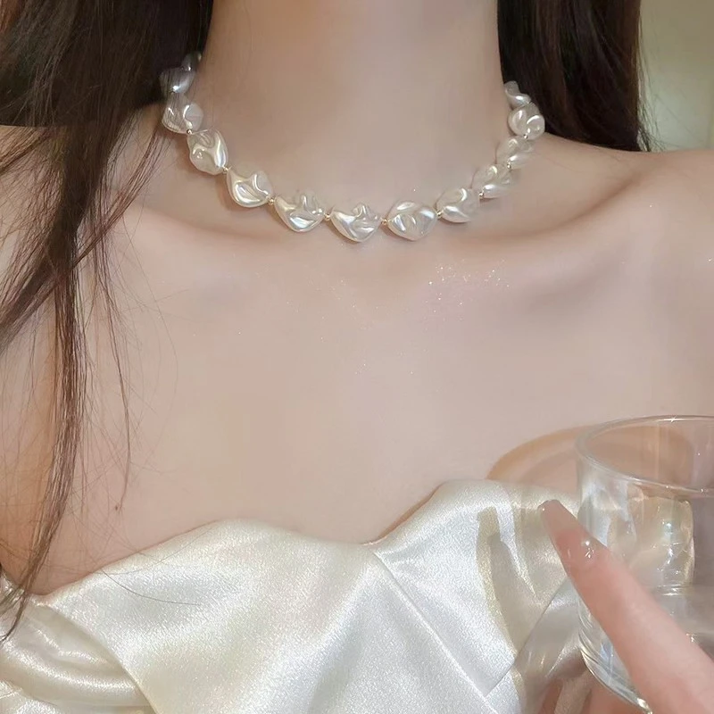 珍珠项链2025新款爆款女款轻奢小众高级感夸张毛衣链项圈颈链配饰