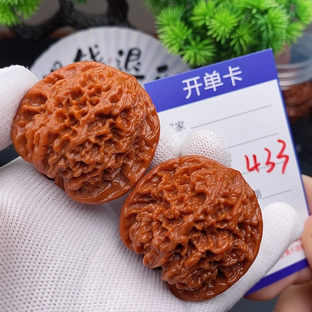 文玩核桃把件42百花山433