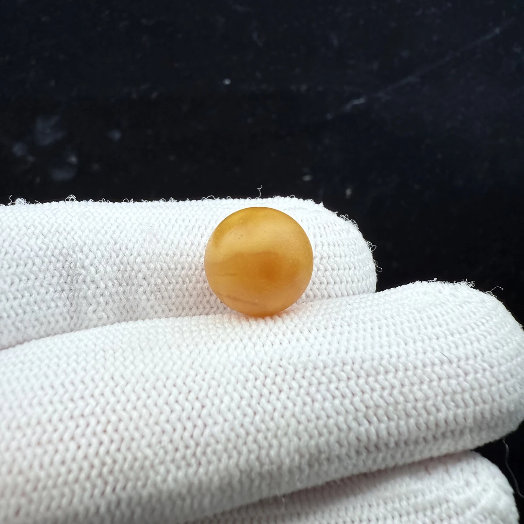 A6055天然原矿俄料蜜蜡鸡油红圆珠11.4mm一物一图假一罚十