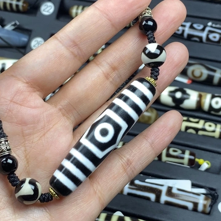 未镶嵌颈饰玛瑙/玉髓（覆膜）